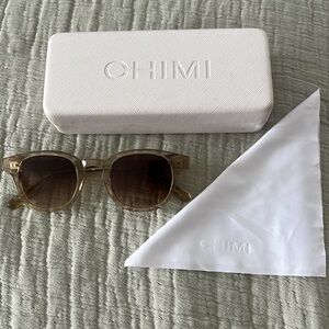 CHIMI 01 Ecru Sunglasses